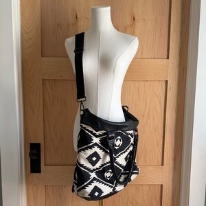Mossimo Supply Co. Black & White Patterned Overnight bag